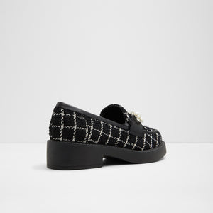 Dinara / Loafers