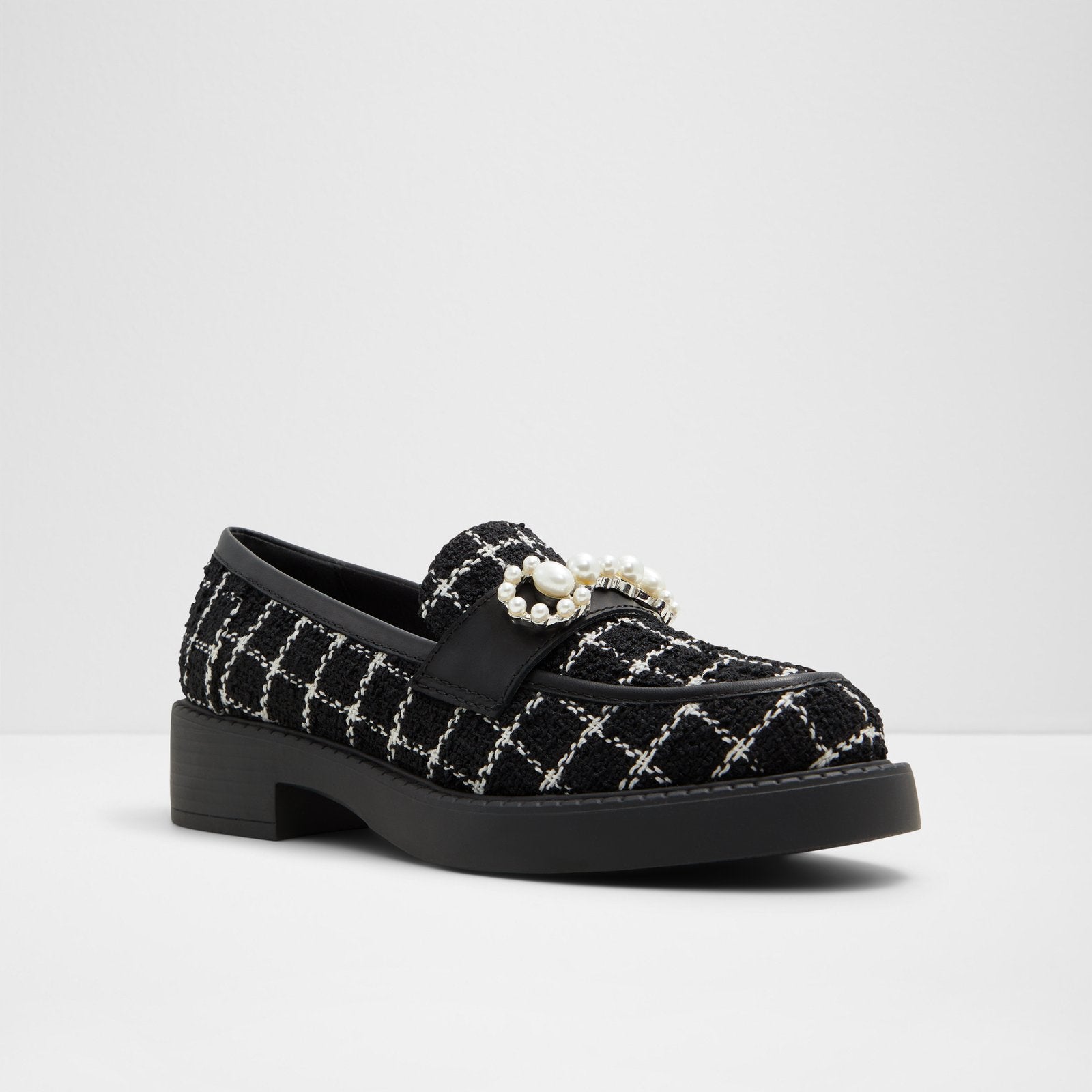 Dinara / Loafers