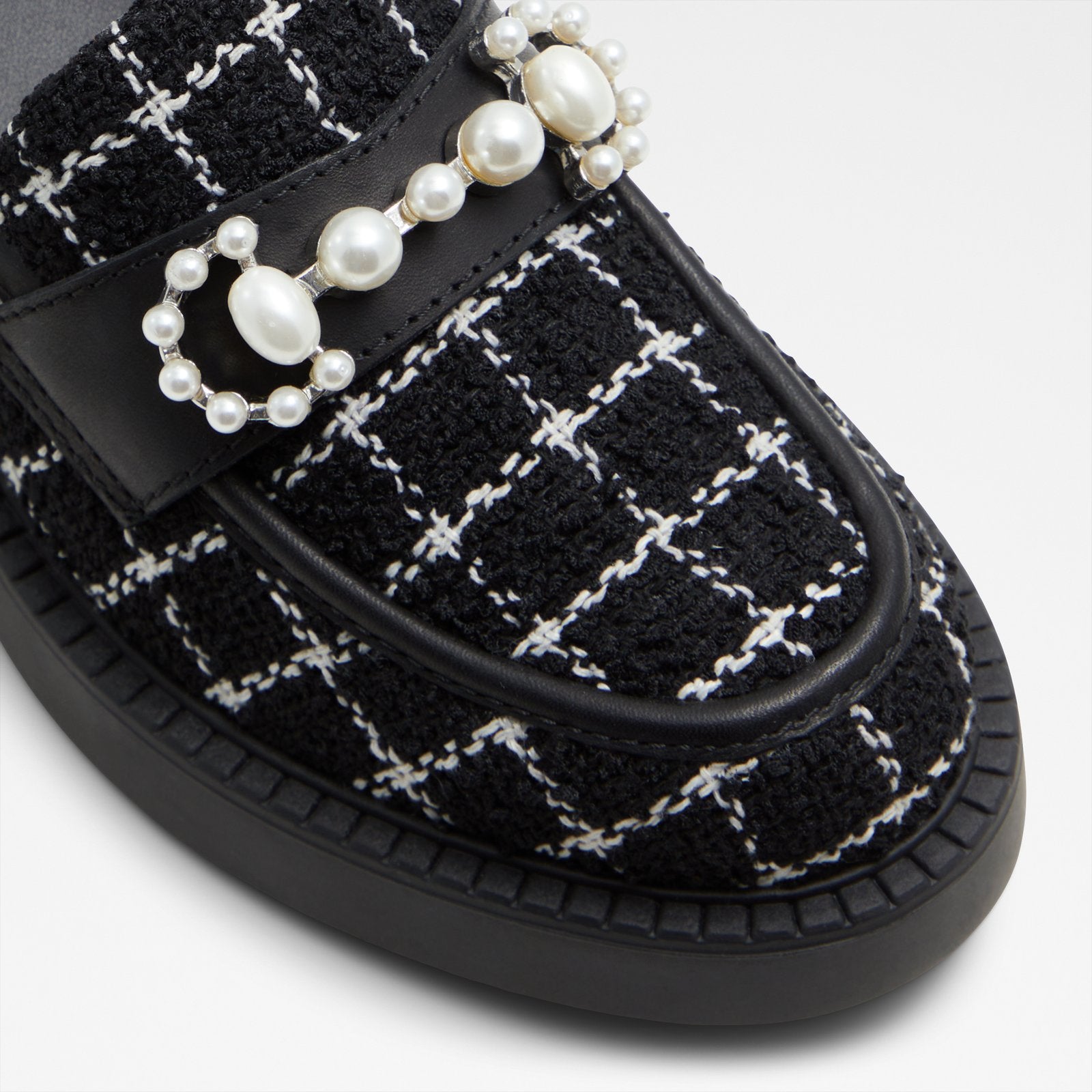 Dinara / Loafers