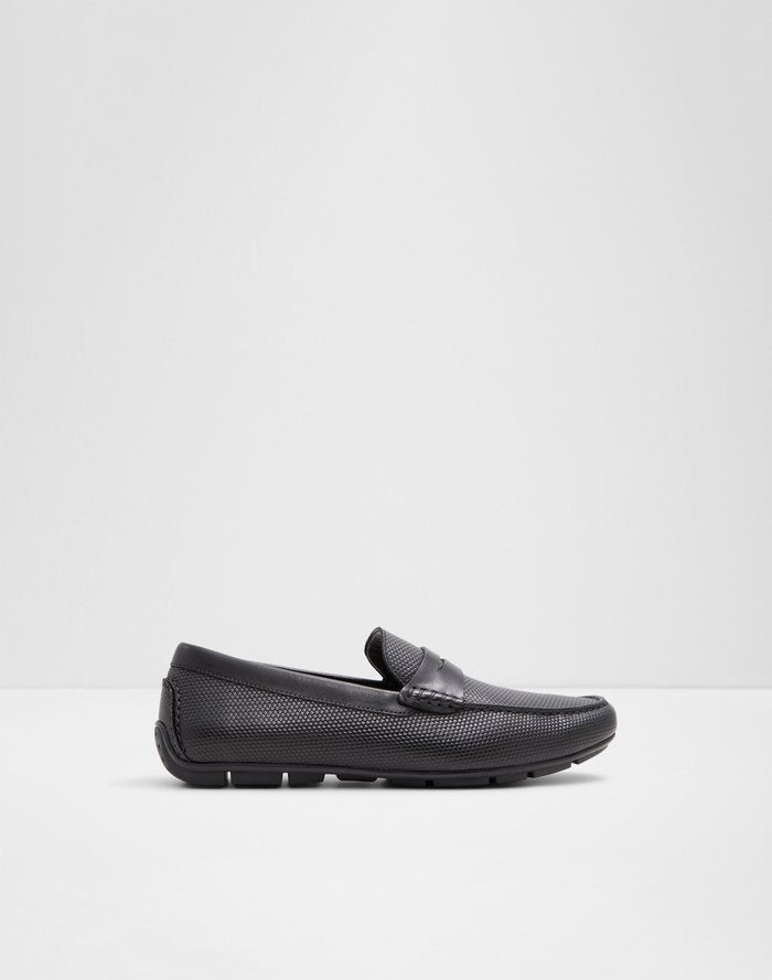 Discourse-in / Slip Ons