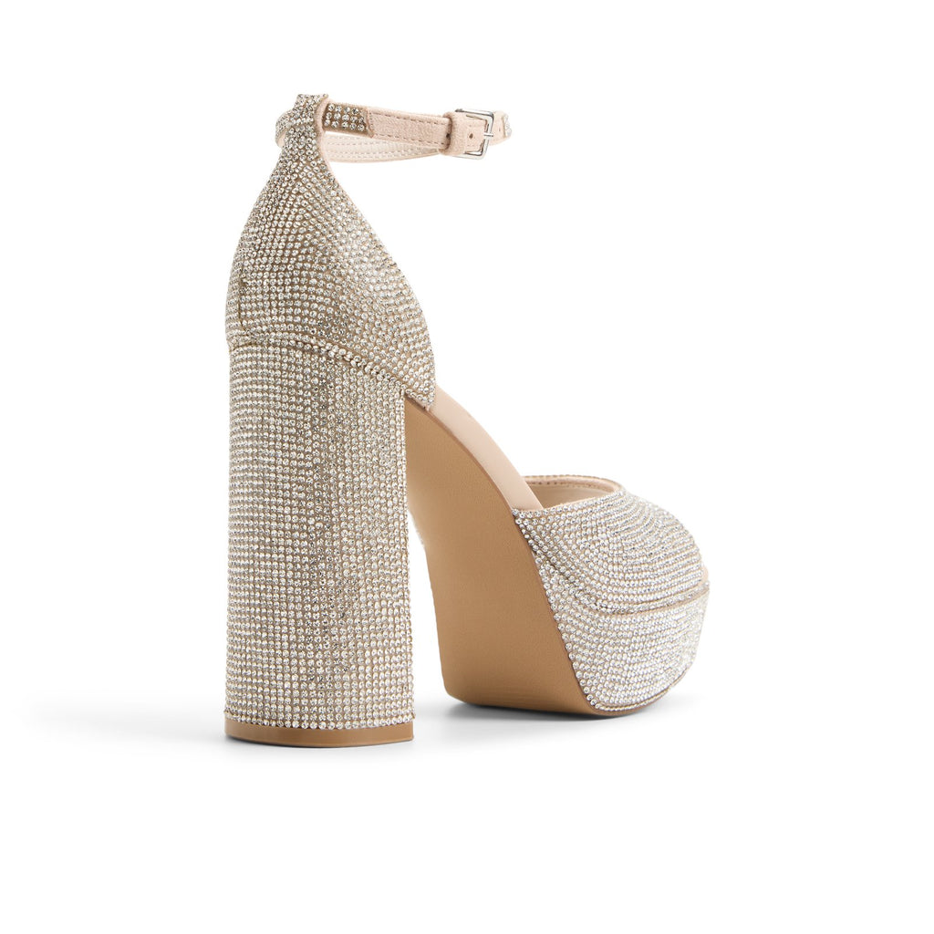 Domminika \ Heeled Sandals