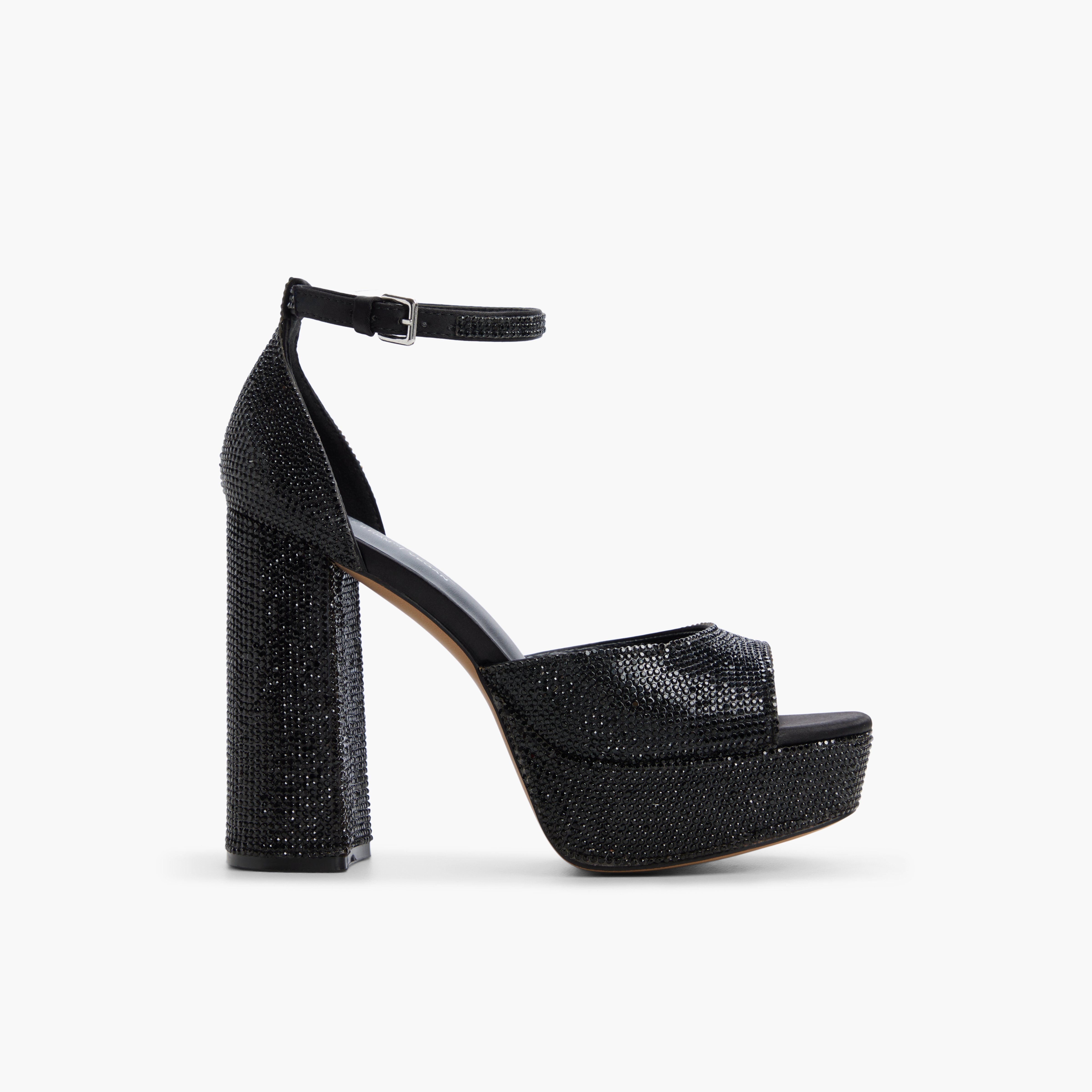 Domminika \ Heeled Sandals