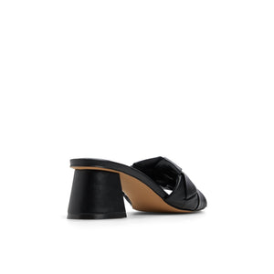 Dreaamy  /  Heeled Sandals