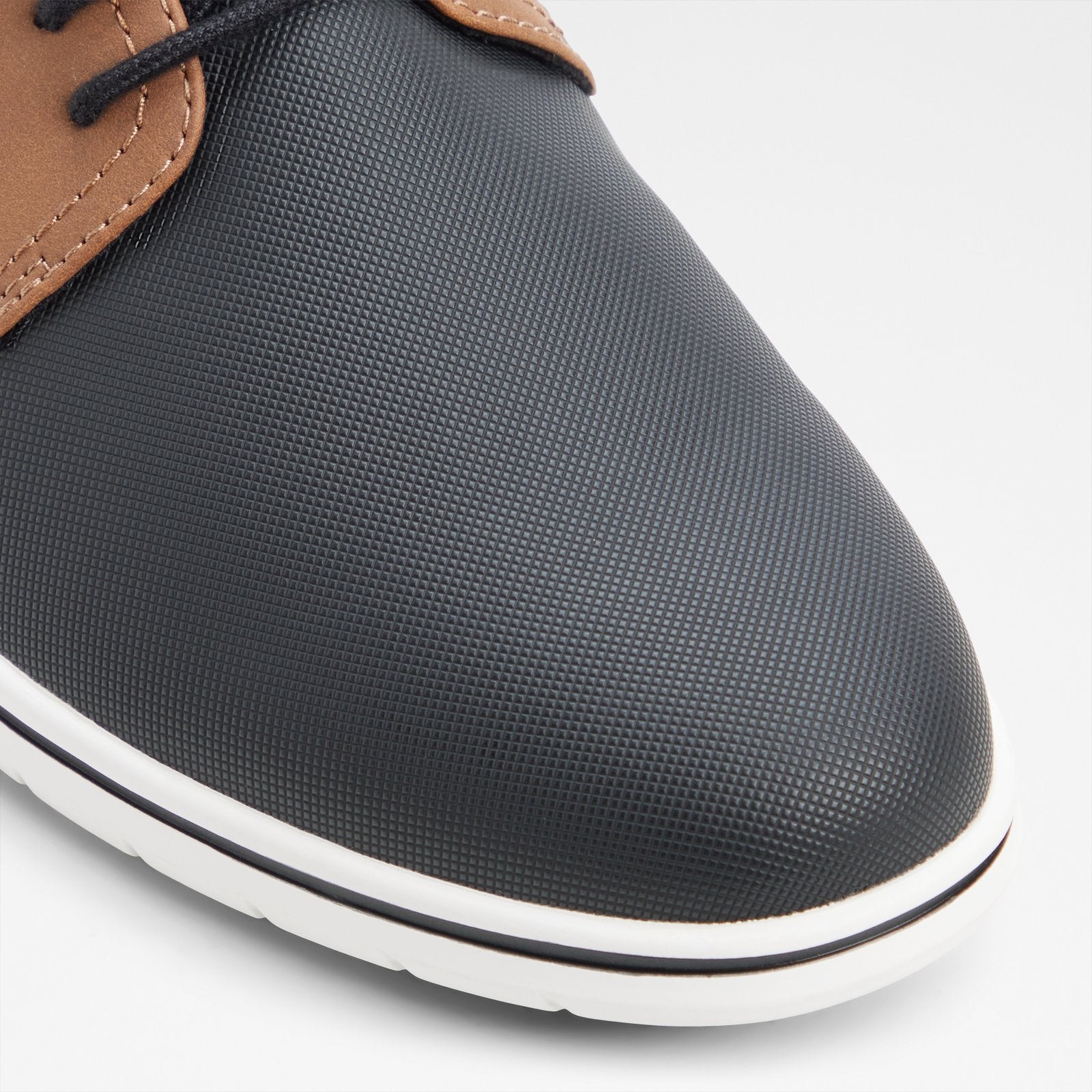 Drymos / Lace Ups