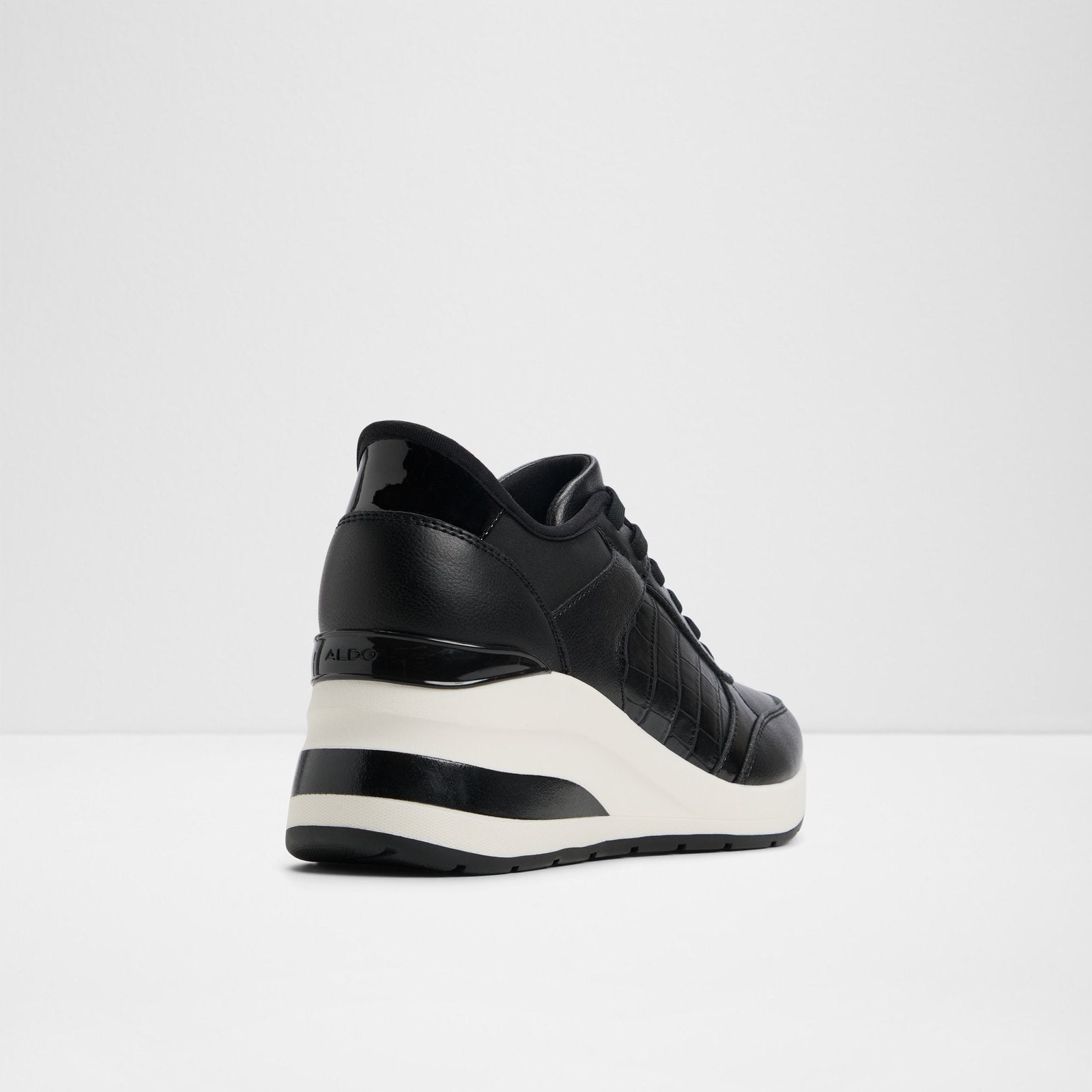 Easyinwedge / Sneakers