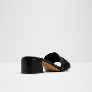 Elbenaldar / Heeled Sandals