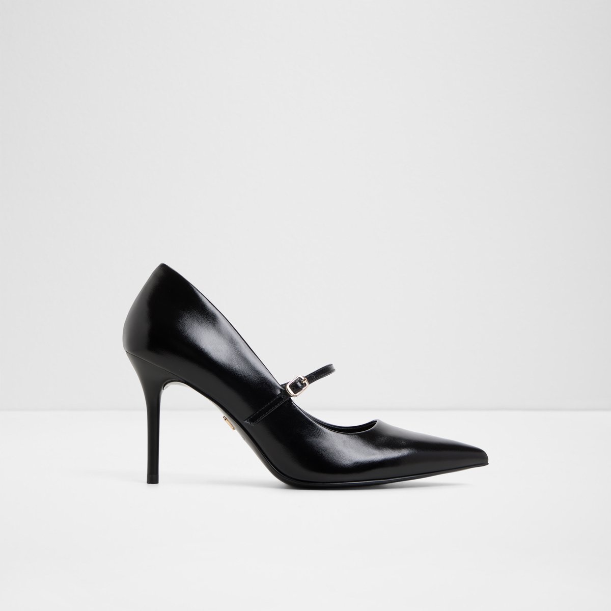 Eledeladar / Heeled Shoes