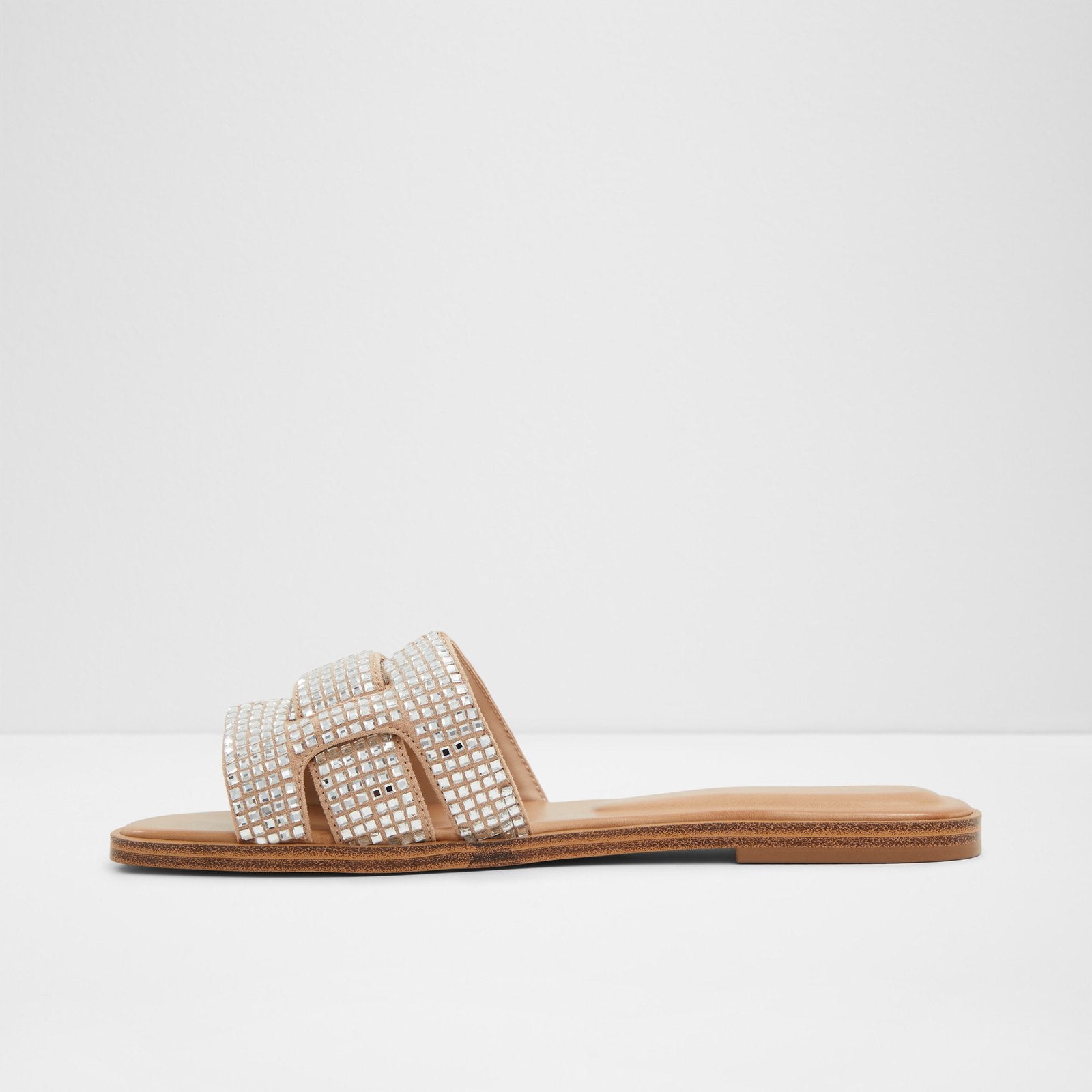 Elenaa / Flat Sandals