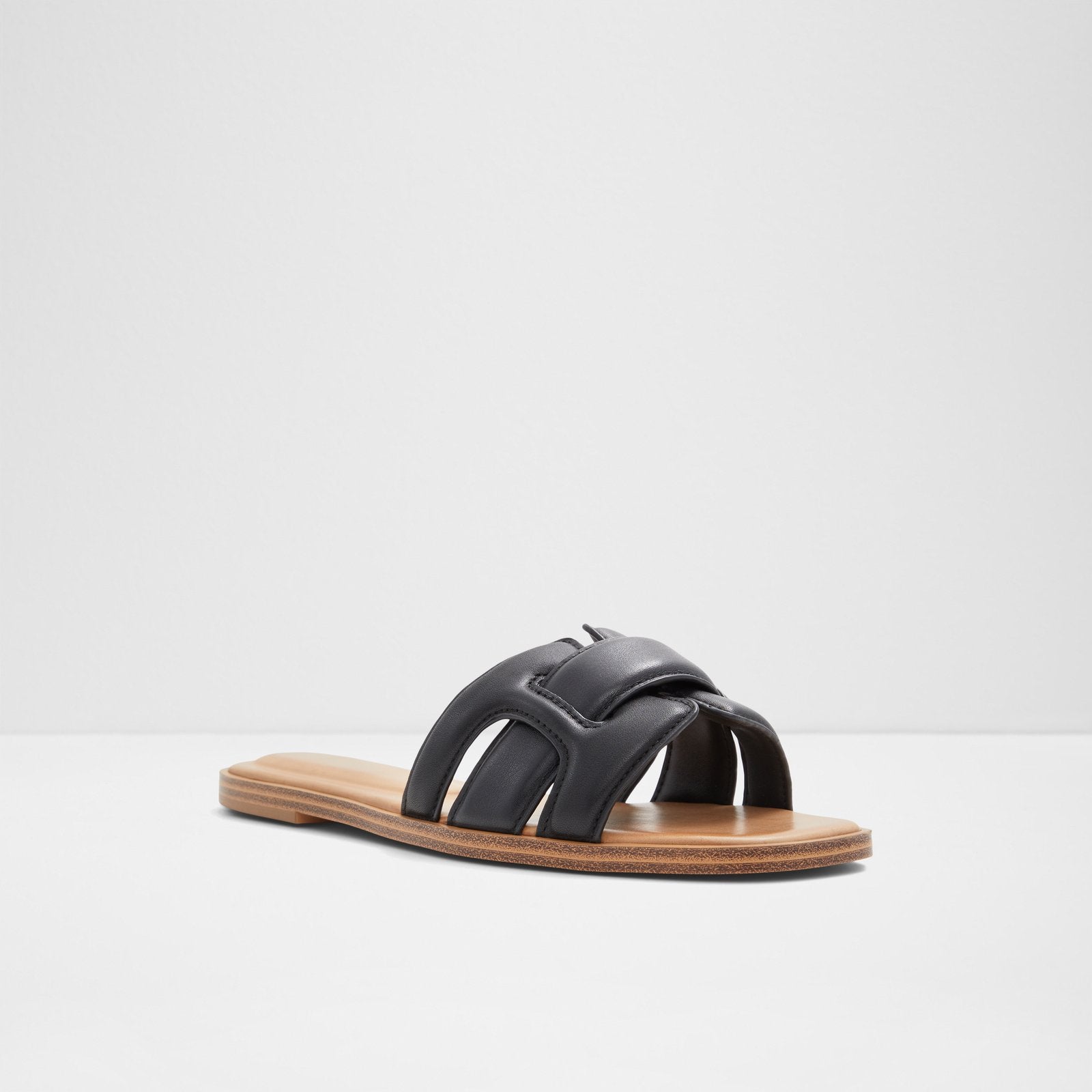 Elenaa / Flat Sandals