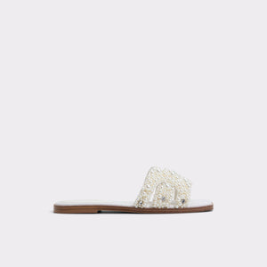 Eleny / Flat Sandals