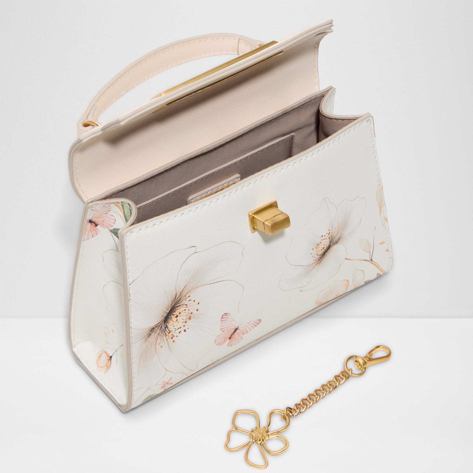 Eliara / Top Handle