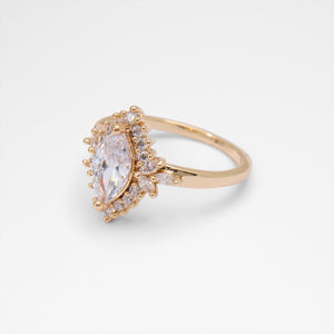 Eloiise / Accessories