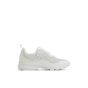 Embber  /  Sneakers