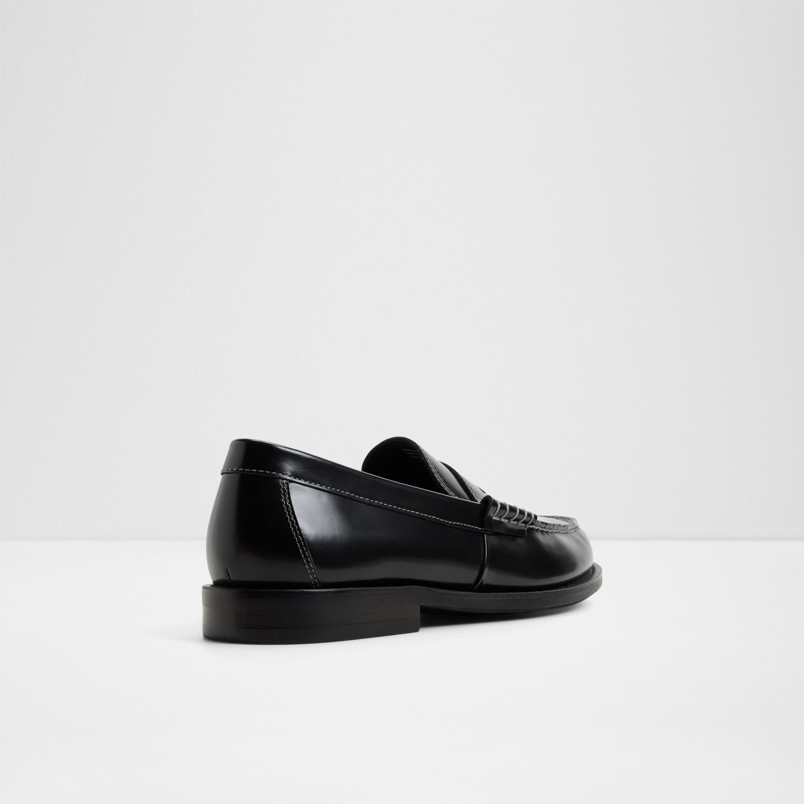 Emil / Loafers