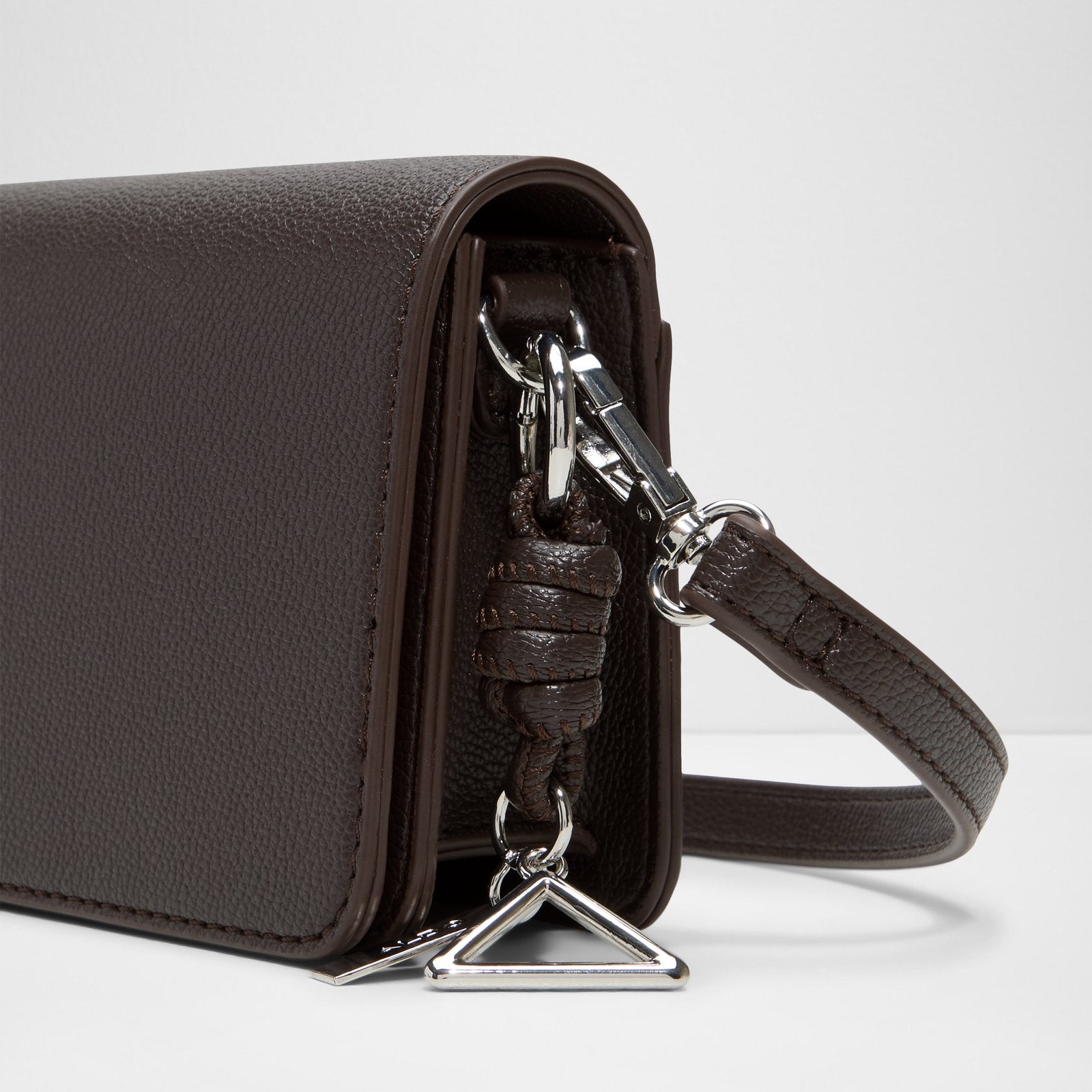 Emmelyna / Cross Body