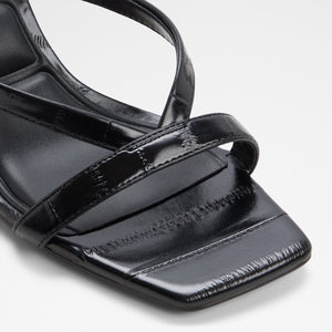 Enalen / Heeled Sandals