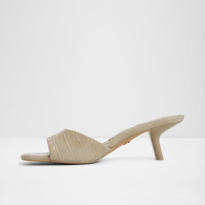 Enchanting / Heeled Sandals