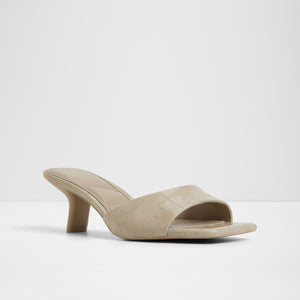 Enchanting / Heeled Sandals