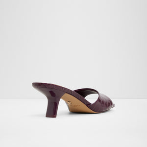 Enchanting / Heeled Sandals