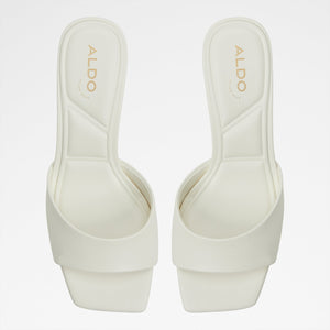 Enchanting / Heeled Sandals