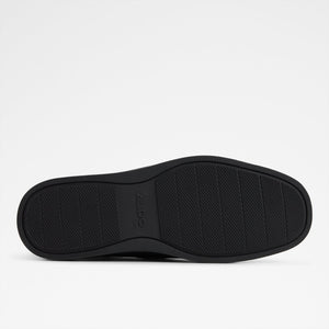 Enio / Slip Ons