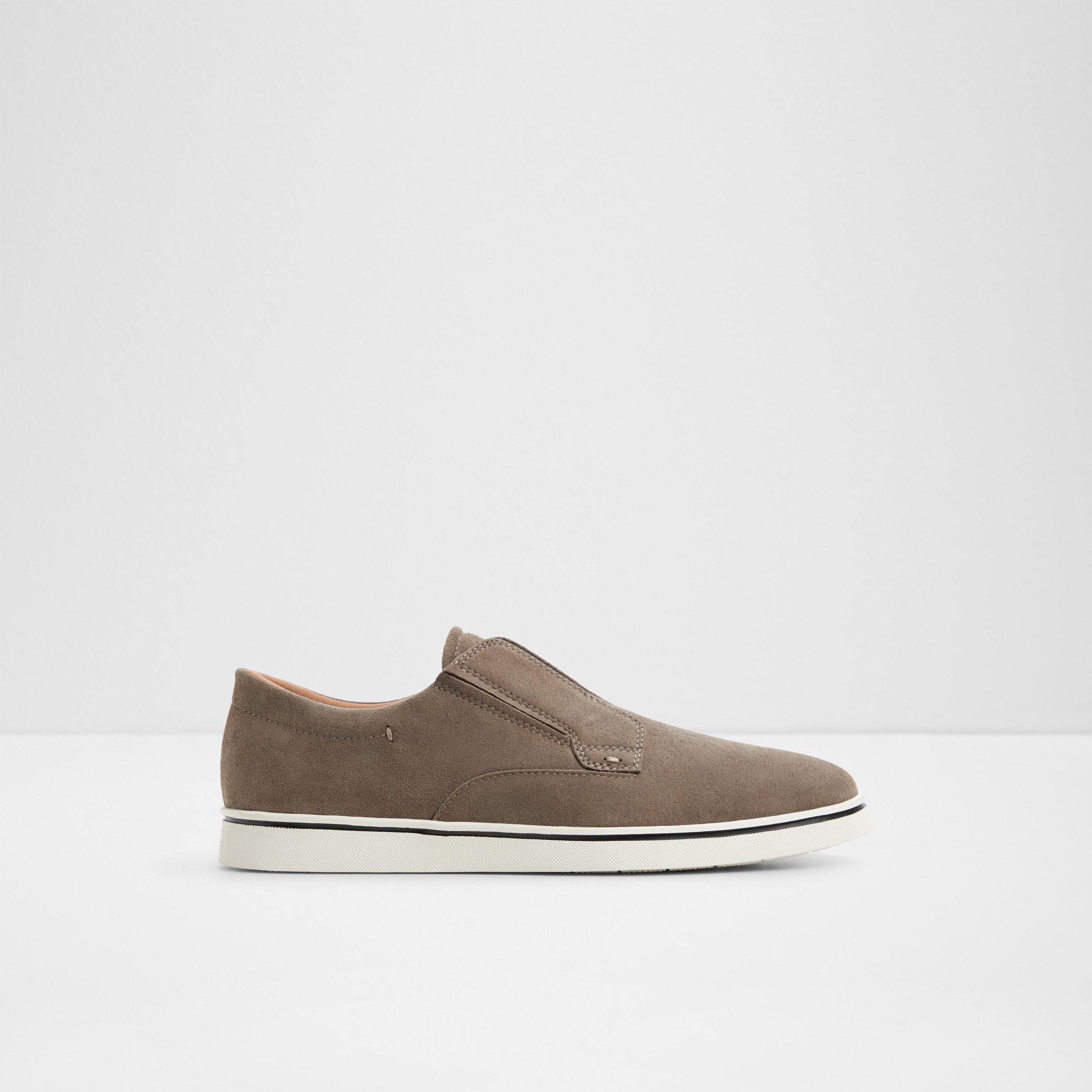 Enio / Slip Ons