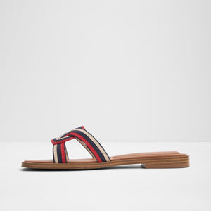 Erok / Flat Sandals
