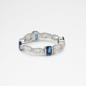 Everlyy / Rings