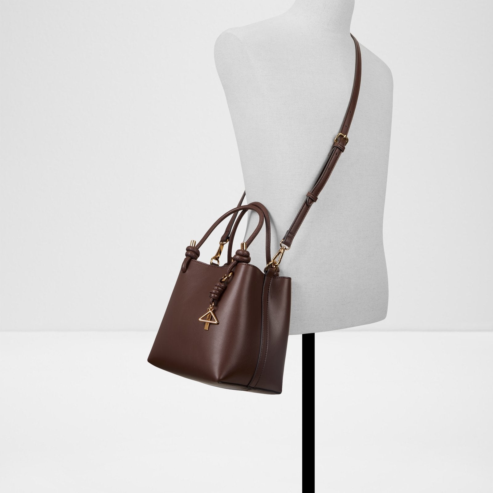 Evielily / Satchel