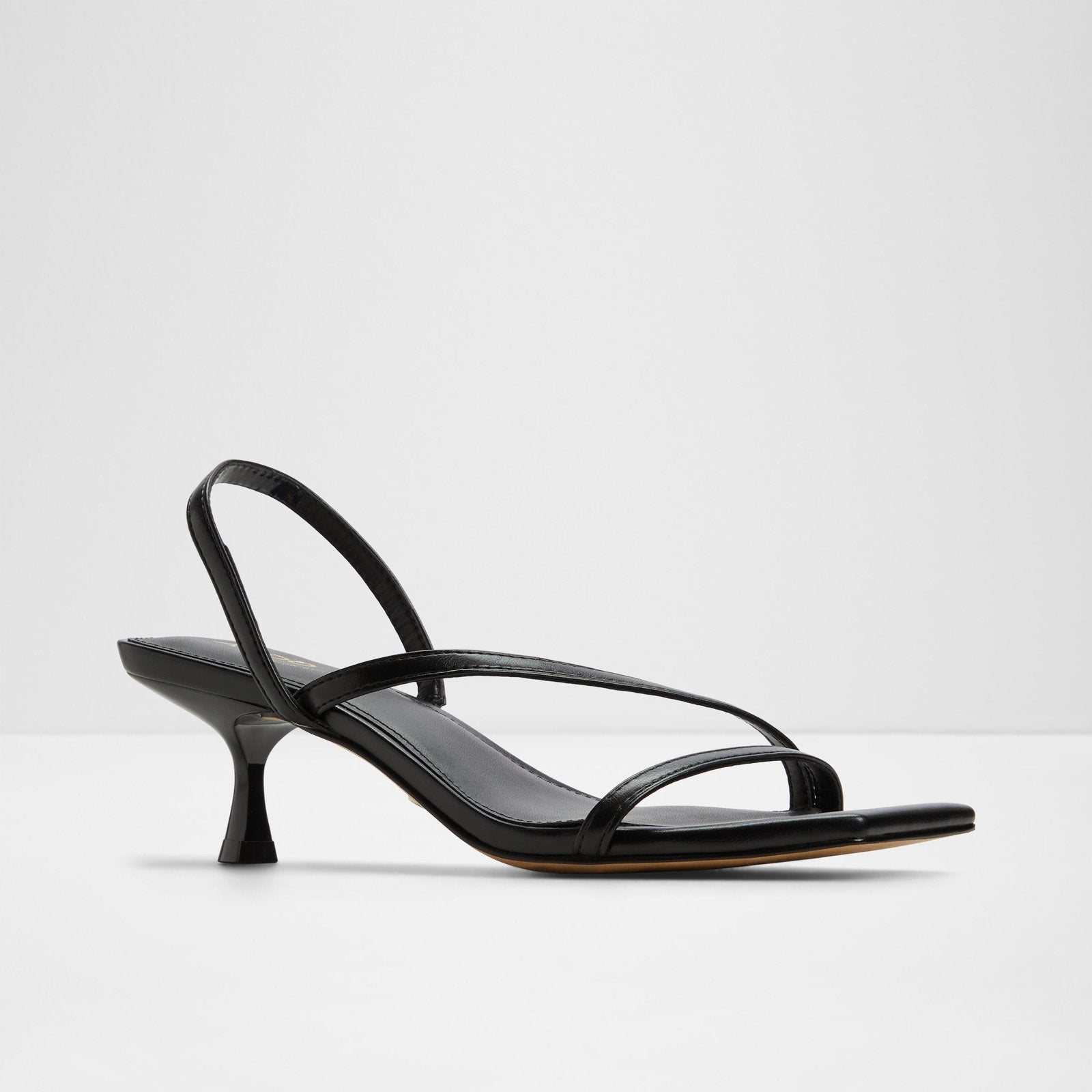 Ferra / Heeled Sandals