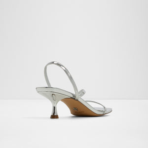 Ferra / Heeled Sandals