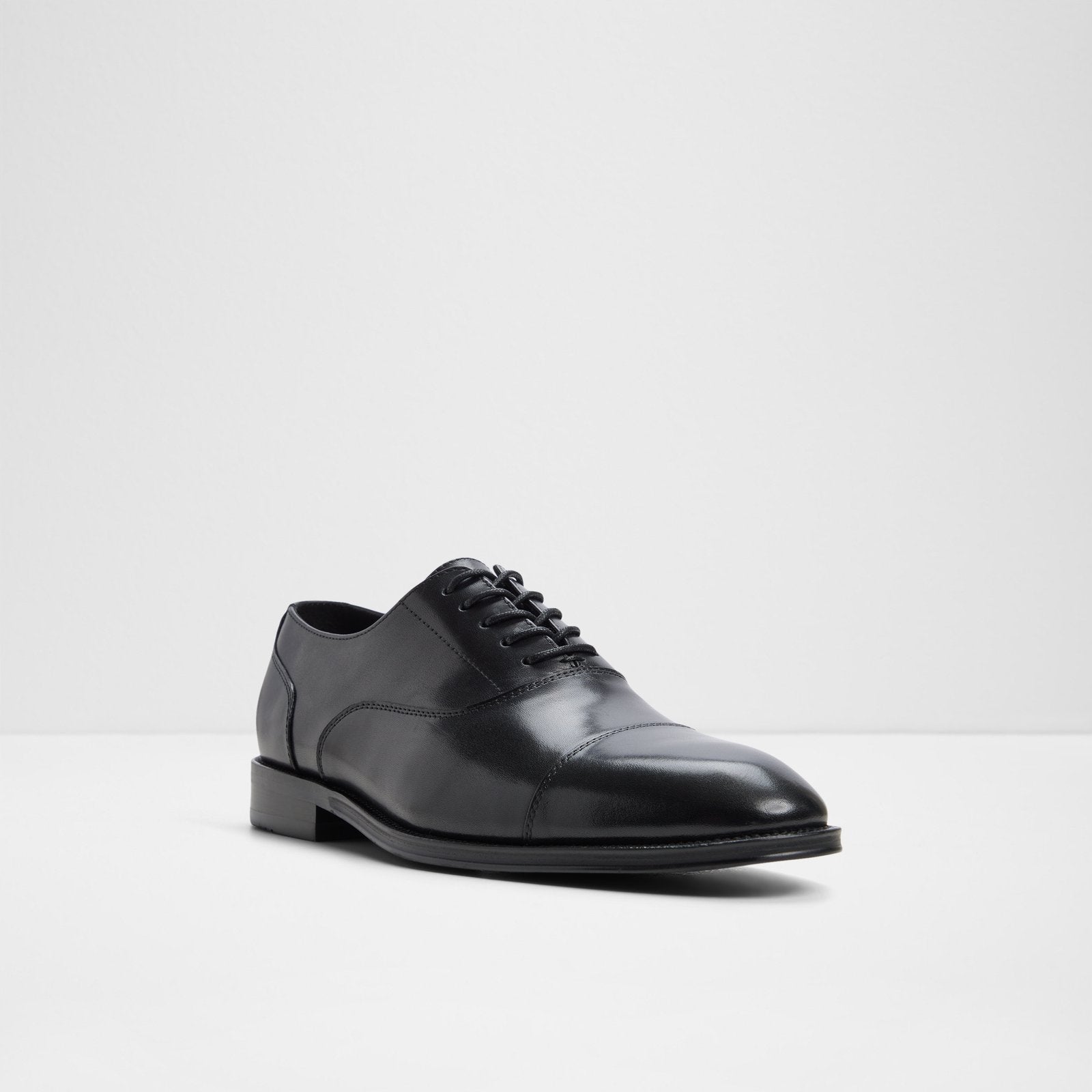 Fez / Lace Ups