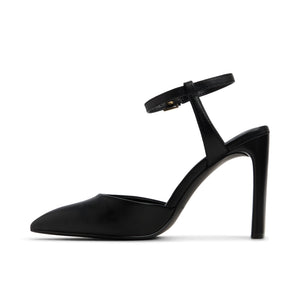Fiaa / Heeled Shoes