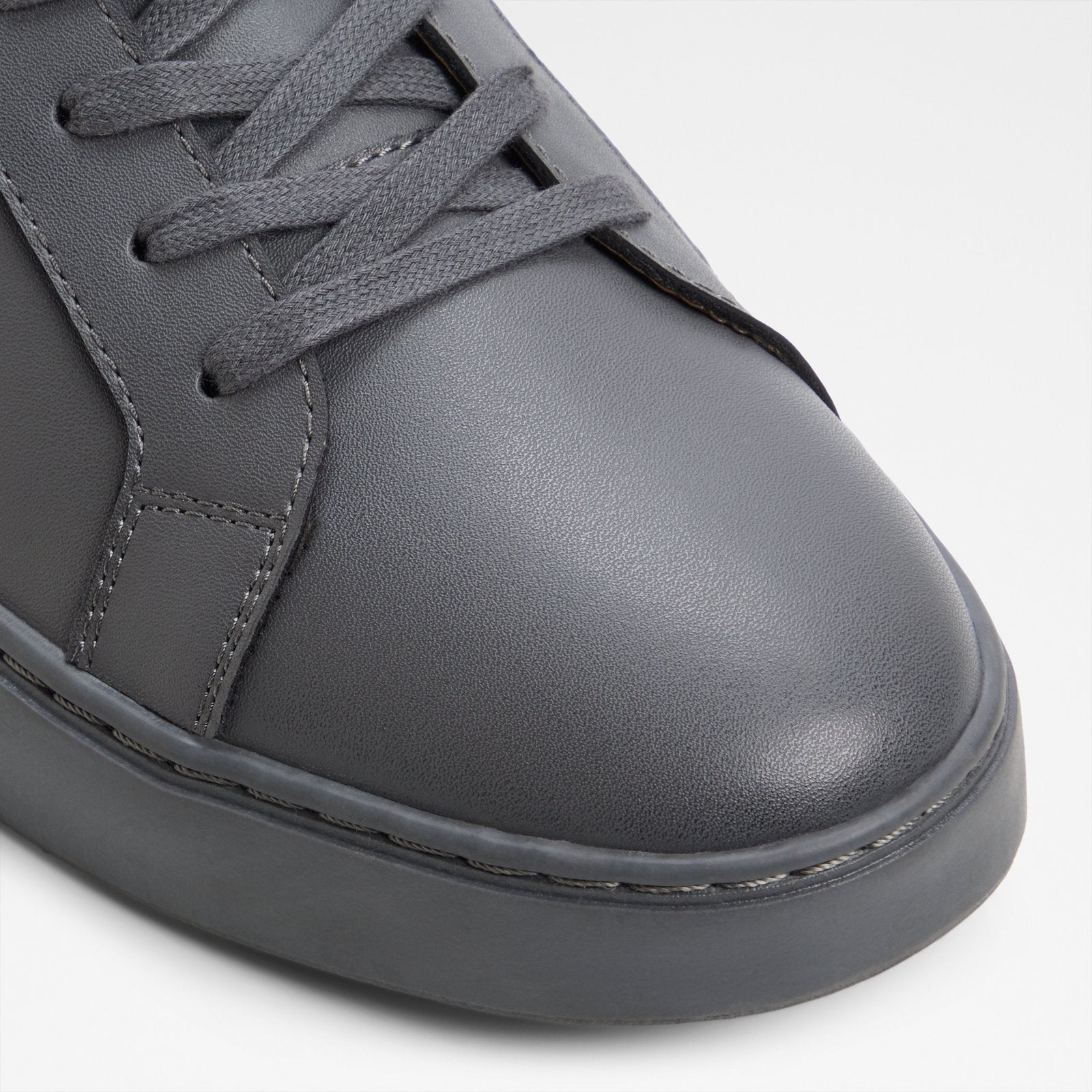 Fillip / Lace Ups