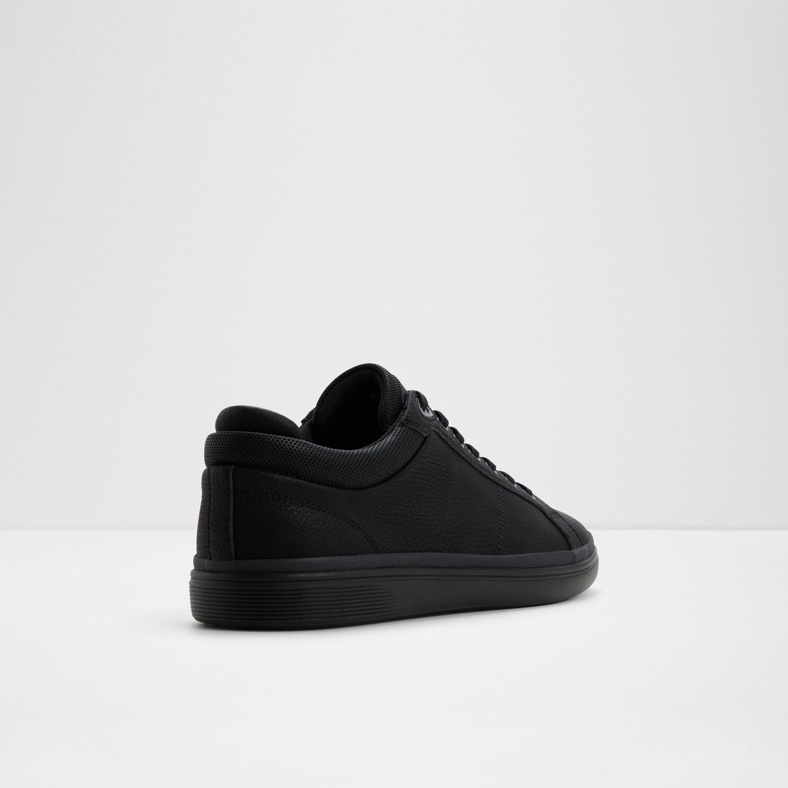 Finespec / Sneakers