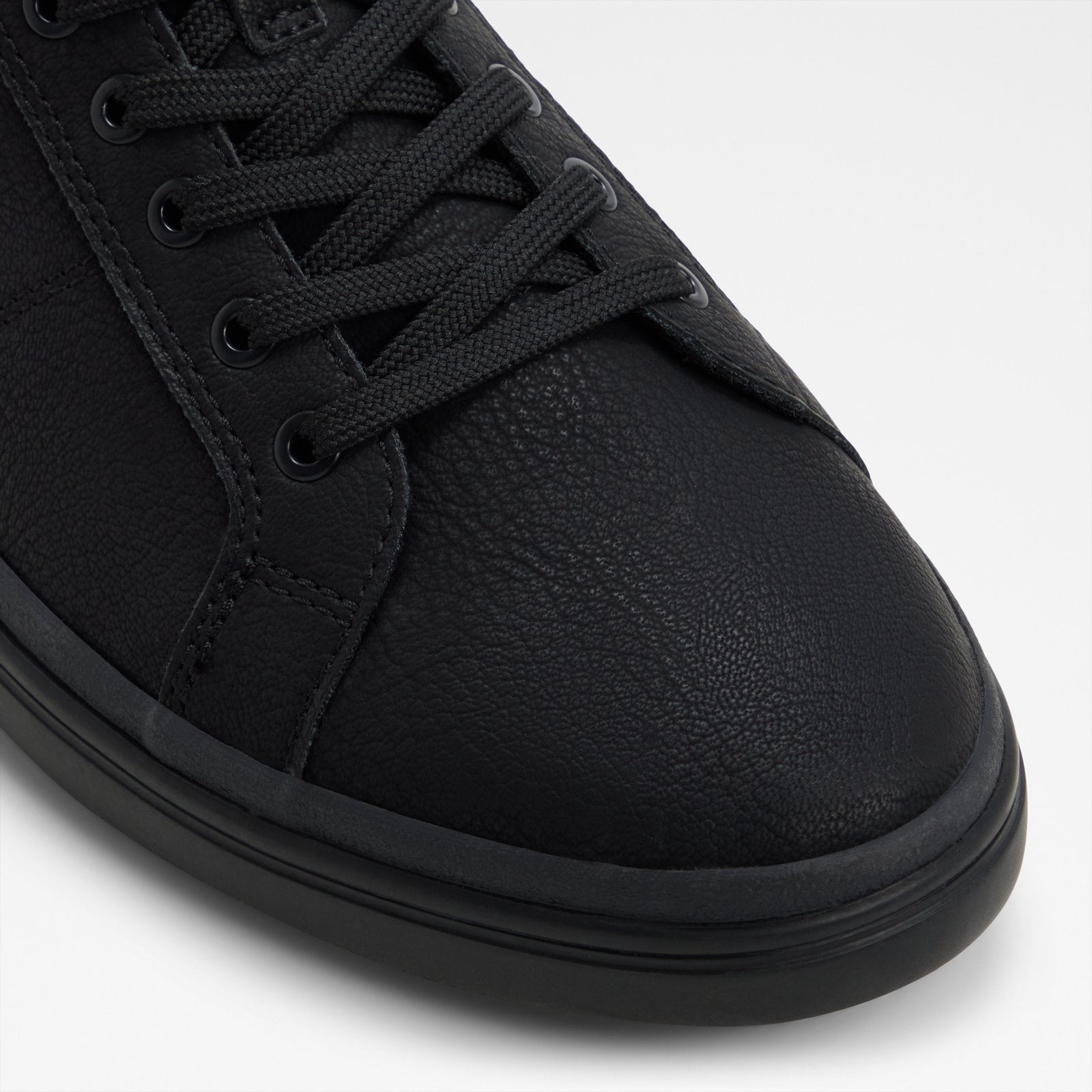 Finespec / Sneakers
