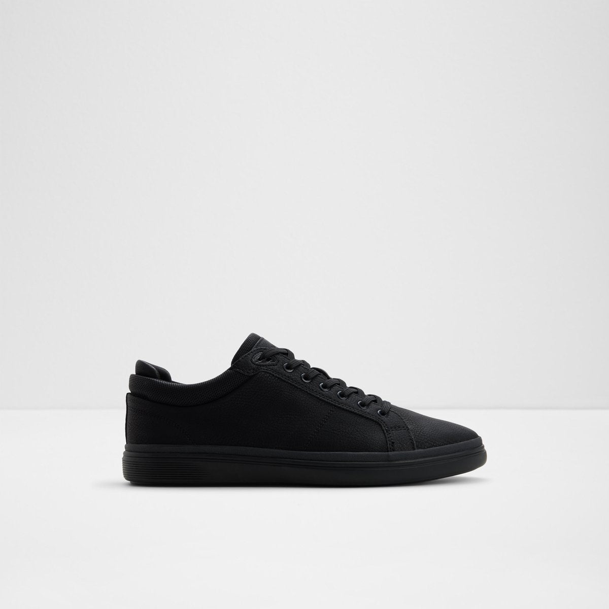 Finespec / Sneakers
