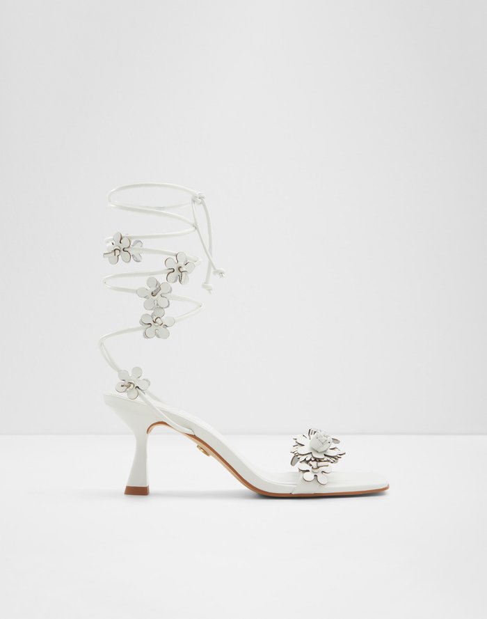 Fiorela / Heeled Sandals