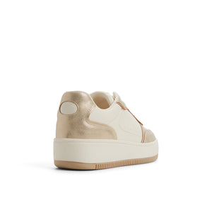Freshy / Sneakers