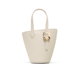 Gisellaa / Top Handle