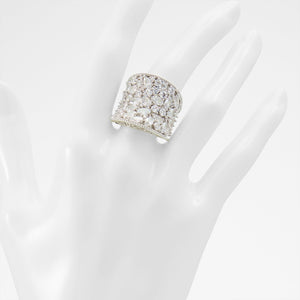 Glamora / Accessories