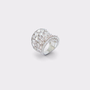 Glamora / Accessories