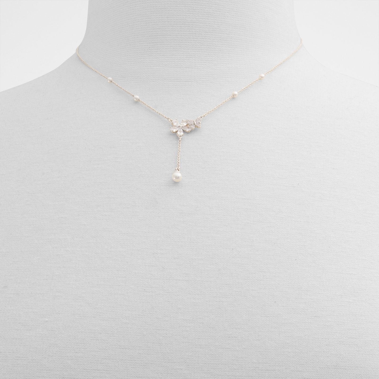 Glamoraa / إكسسوارات