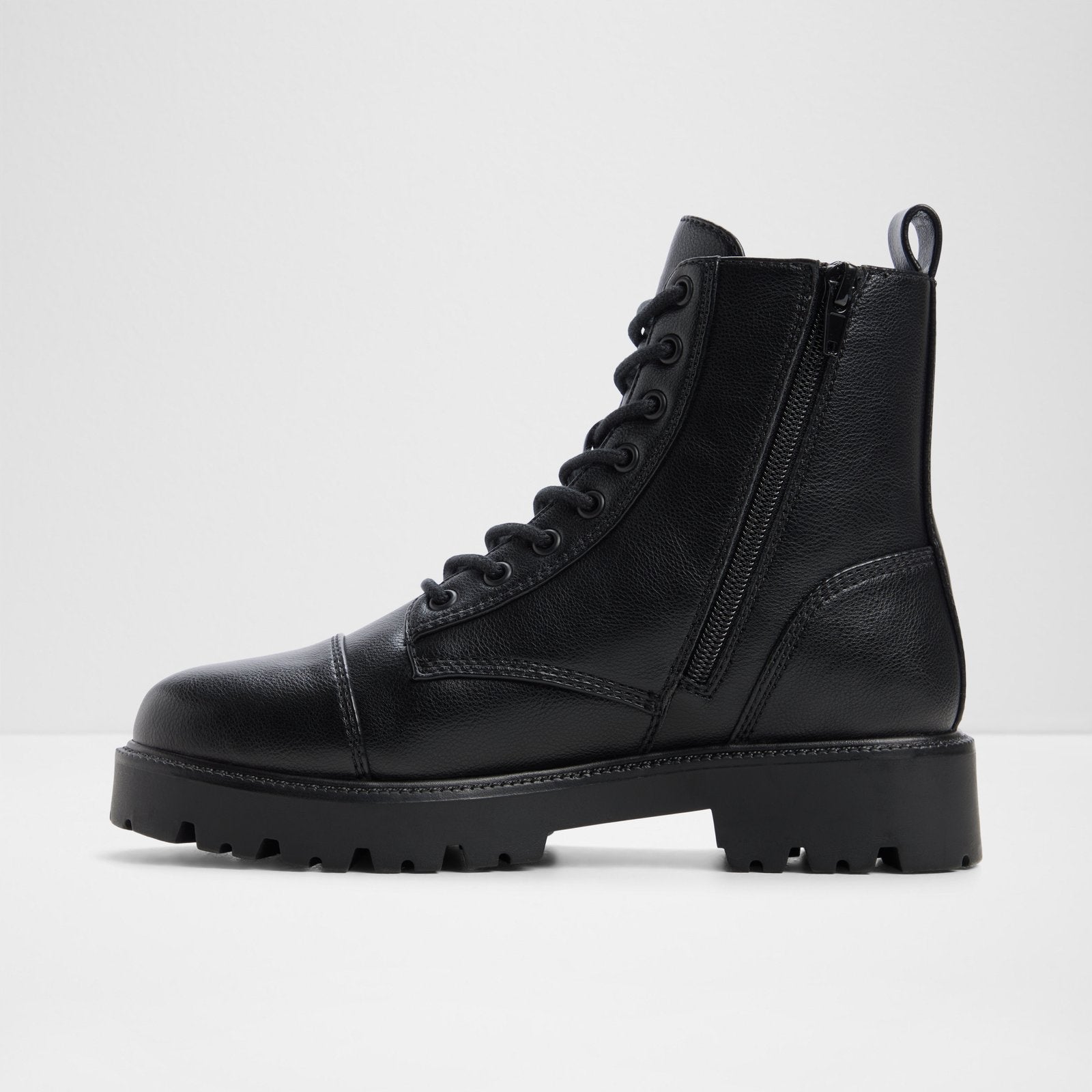 Goervyn / أحذية بوت قصيرة
