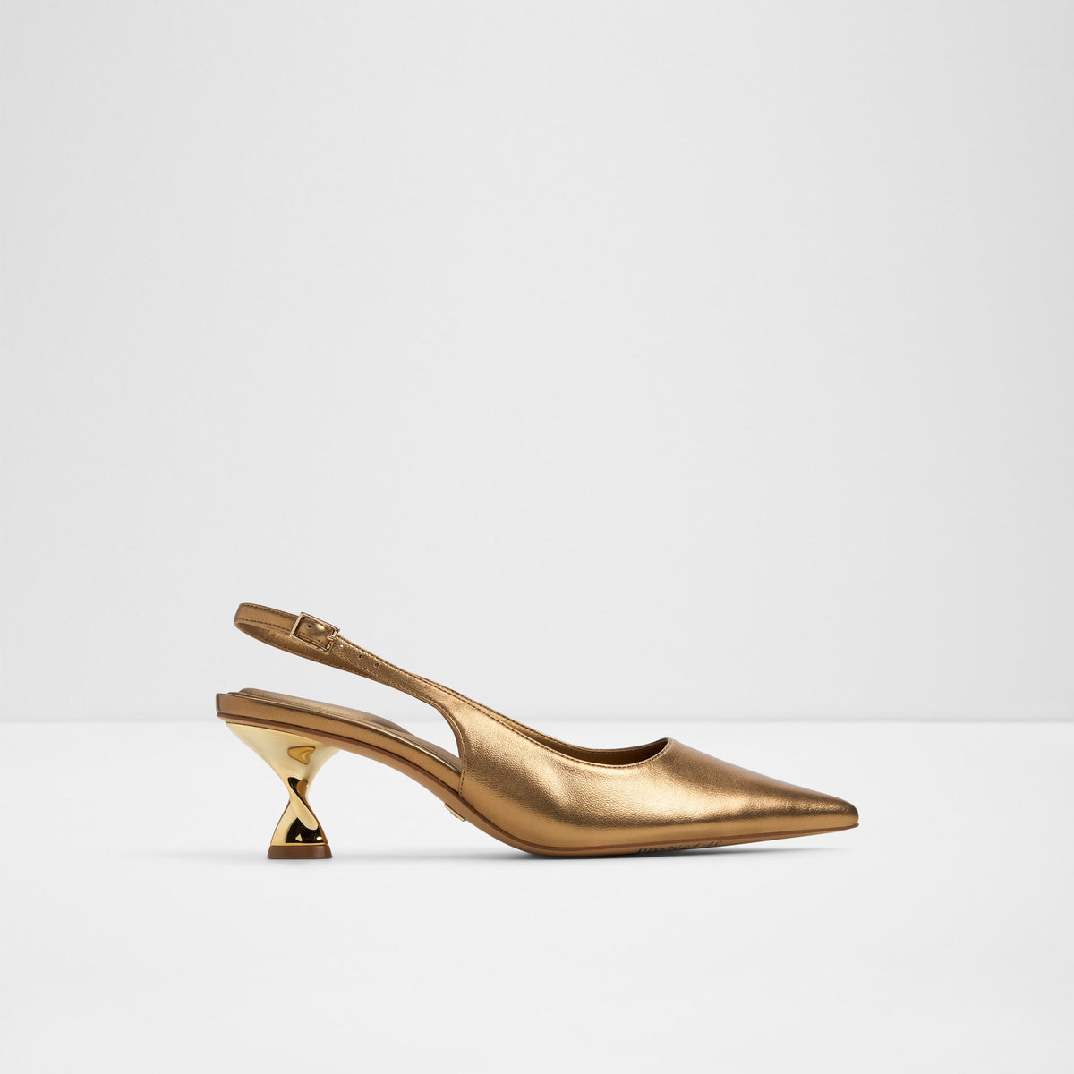 Goldensheen / Heeled Shoes