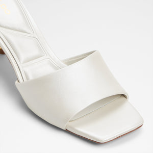 Goldenshine / Heeled Sandals