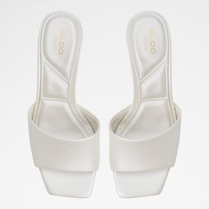 Goldenshine / Heeled Sandals