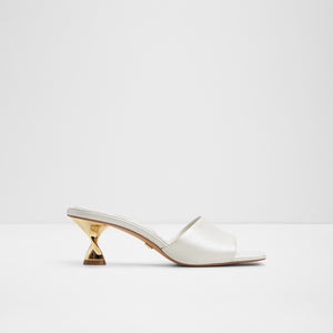 Goldenshine / Heeled Sandals