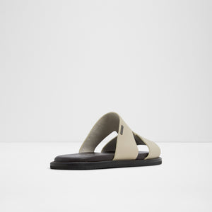 Gonzalo / Flat Sandals