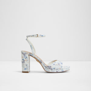 Gracious / Heeled Sandals